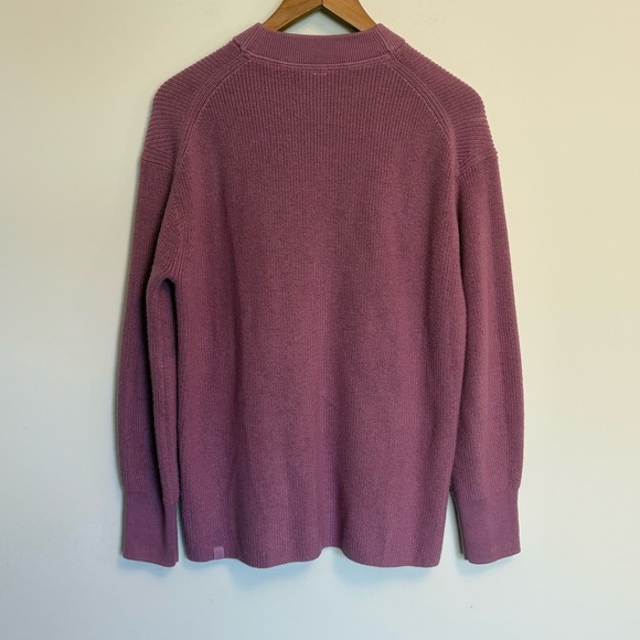 Lululemon Merino Wool Ribbed Crewneck Sweater Velvet Dust Purple Knit Size 4 - Picture 7 of 13